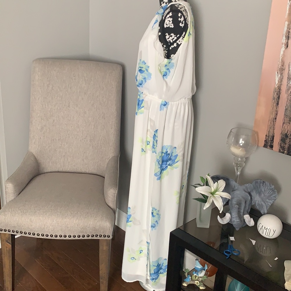 ❌SOLD❌Old Navy Dress - Picture 3 of 6